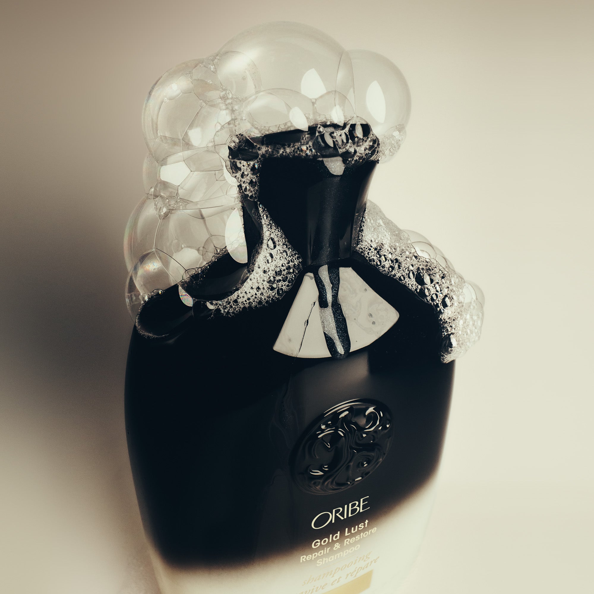 Gold Lust Repair & Restore Shampoo - Oribe Hair Care Canada