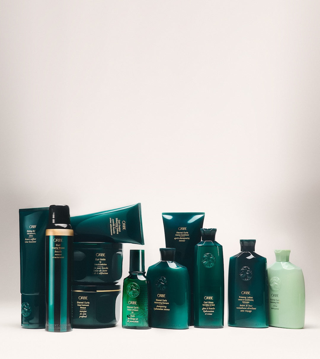 Deep nourishment and enhanced definition for <i> every wave, curl and coil. </I>